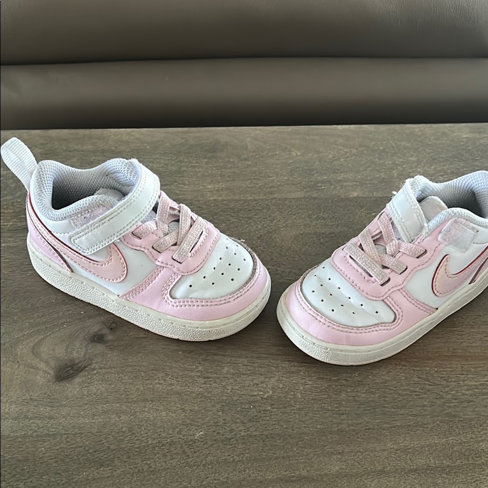 Nike Kids' Sneakers in Pink and White